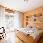 Ljubljana C17 4-Bedroom Private Row House With Garden And Parking